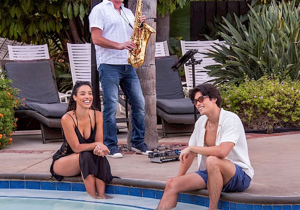 Sunset Sounds featuring Wesley Amorim