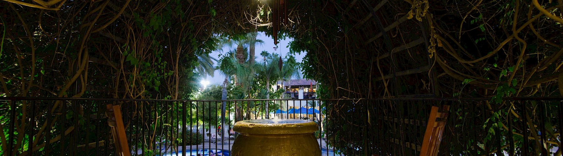 Evenings Salon Balcony