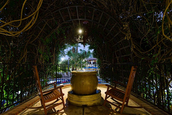 Evenings Salon Balcony