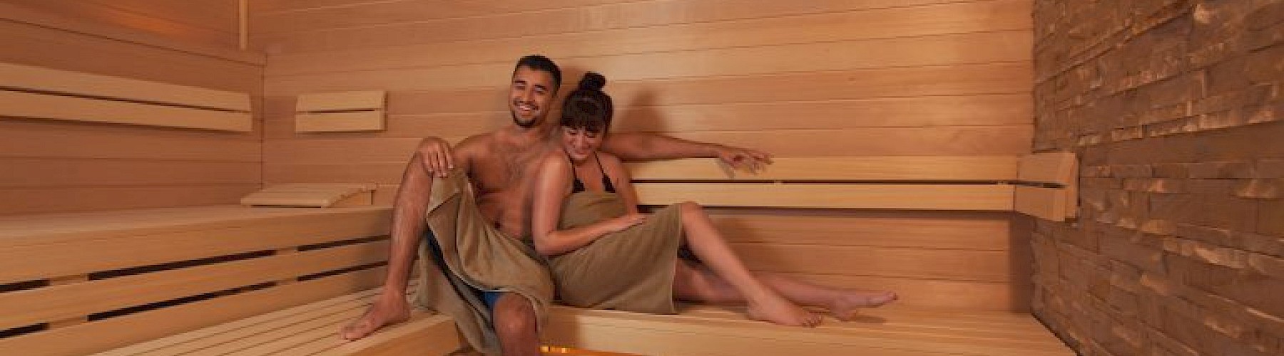 sauna-1-768x512